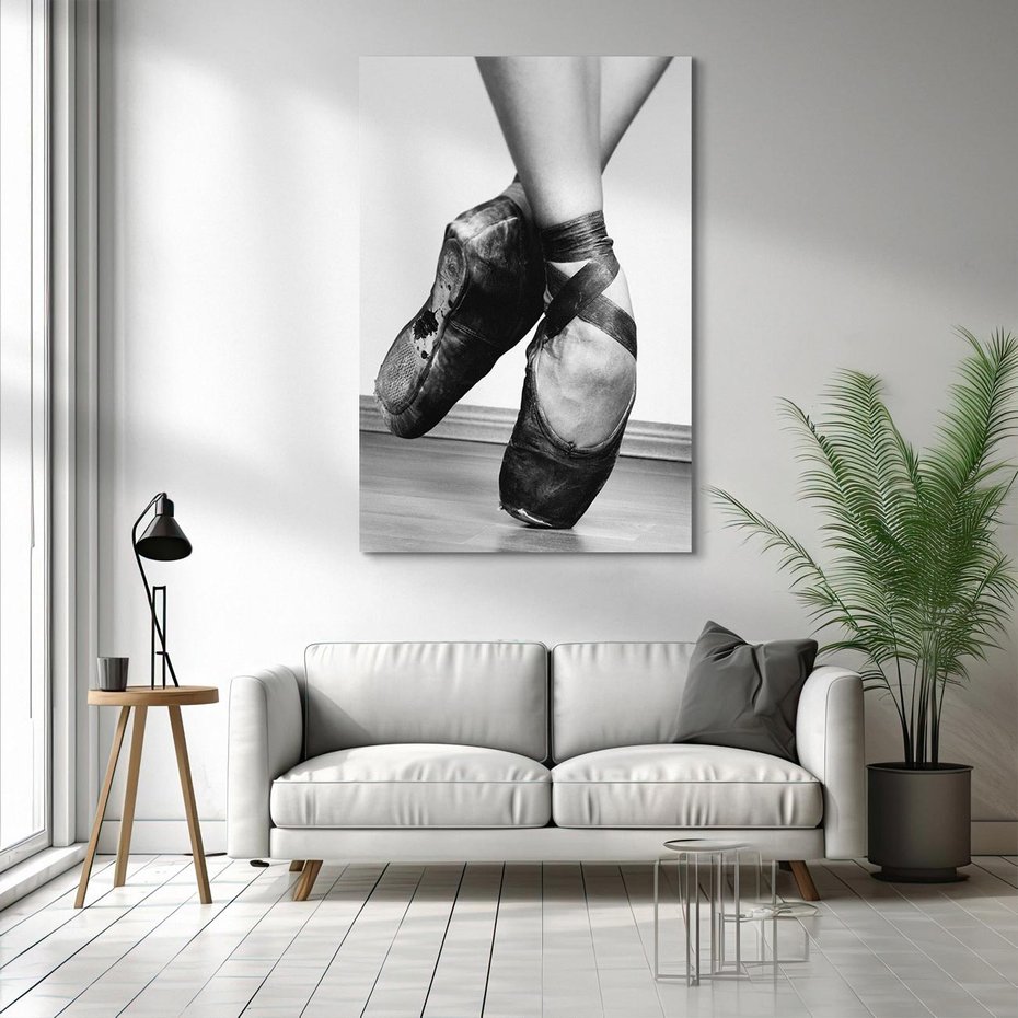 Obraz na płótnie 70x100 - Taniec Zmysłów - artystyczne zdjęcie, odcienie szarości