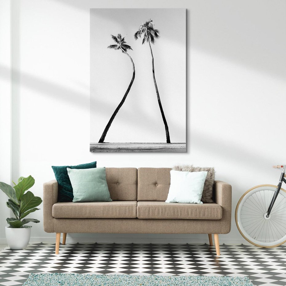 Obraz na płótnie 70x100 - Samotne Palmy - czarno biała fotografia, dwie samotne palmy