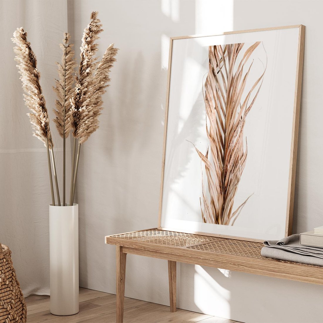 Plakat w ramie 30x40 - Minimalizm Palmowy: Sucha Uroda - sucha palma, minimalizm - rama drewno