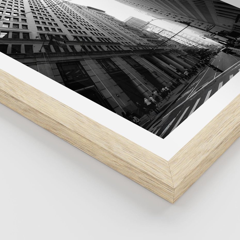 Plakat w ramie 50x70 - Miejskie Wieże - miasto, wieżowce - rama drewno