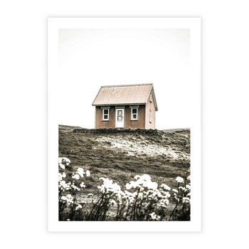Plakat bez ramy 50x70 - Krajobraz z Przeszłości: Kwitnąca Łąka w Sepii - domek na wzgórzu, kwitnąca łąka