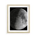 Plakat w ramie 40x50 - Kontrastowy księżyc w czerni i bieli - księżyc, czarno - rama drewno
