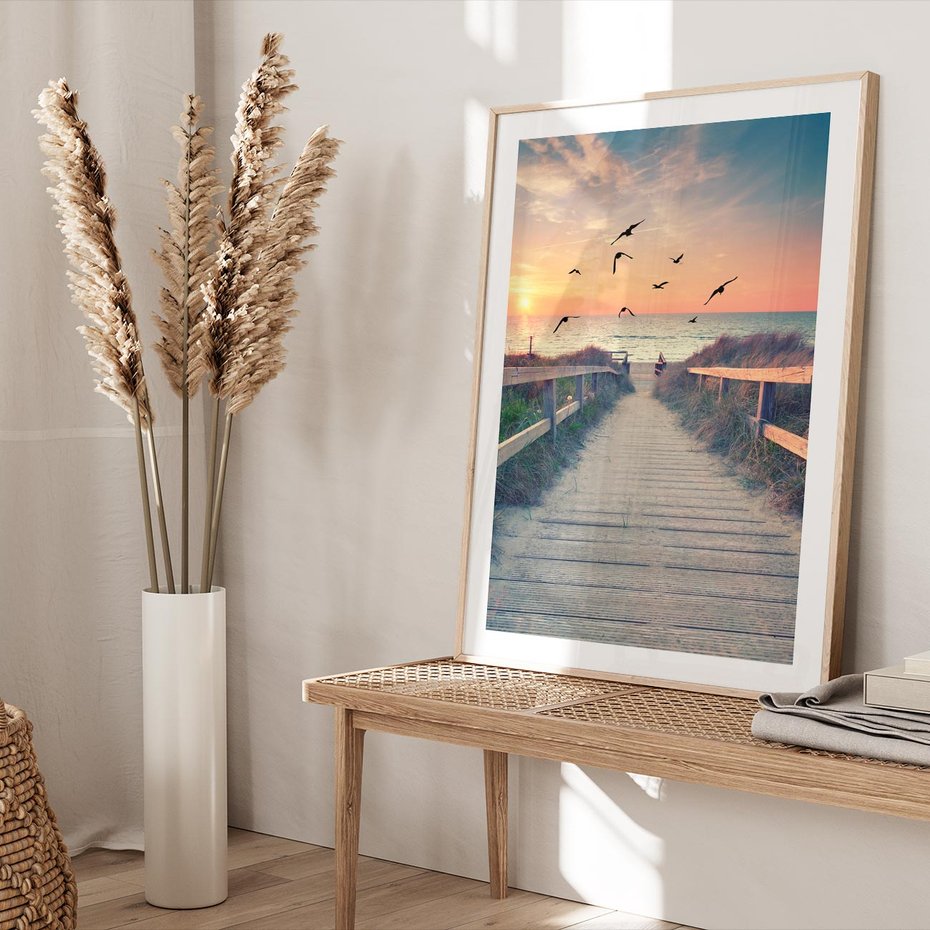 Plakat w ramie 40x50 - Sielanka nad brzegiem - plaża, pomost - rama drewno