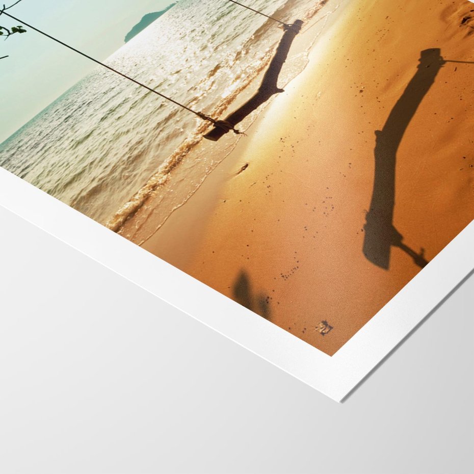 Plakat bez ramy 21x30 - Tropikalna plaża i huśtawka - plaża, tropiki