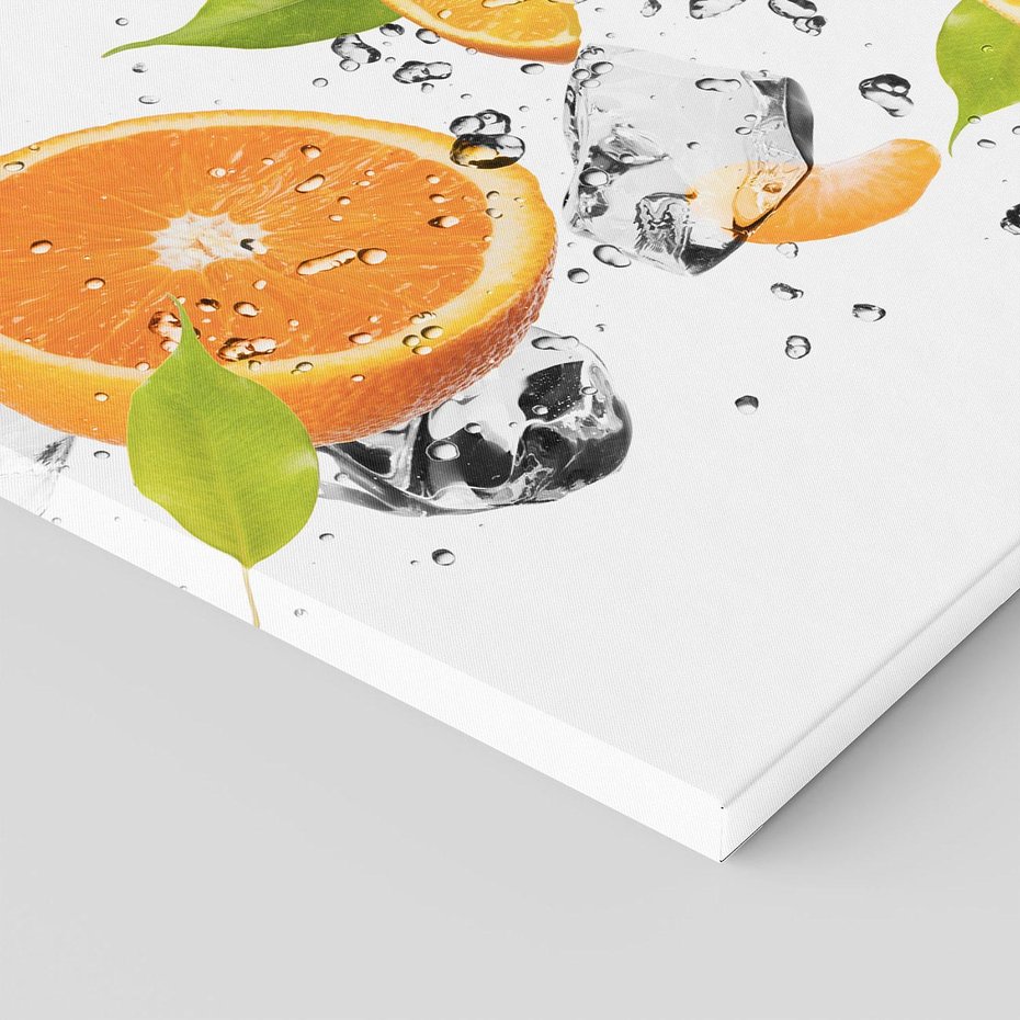 Obraz na płótnie 70x70 - Słoneczne pomarańcze z wodą - pomarańcze, woda