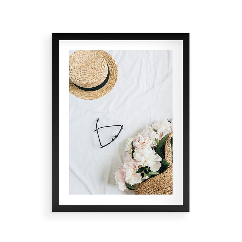 Plakat w ramie 30x40 - Urok Kobiecej Fotografii - kompozycja kobieca, fotografia - rama czarna