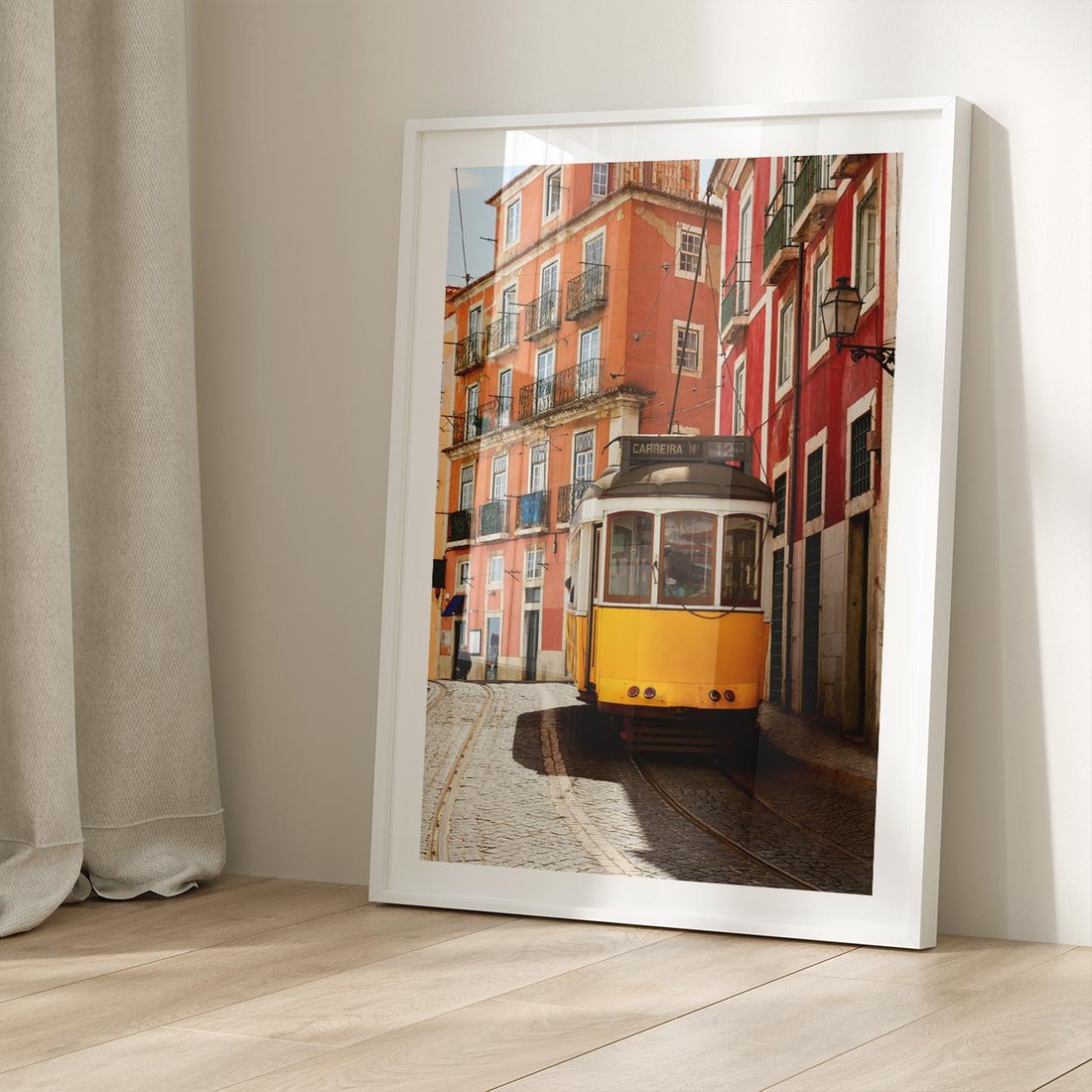 Plakat bez ramy 50x70 - Urok tramwaju w Lizbonie - Lizbona, tramwaj