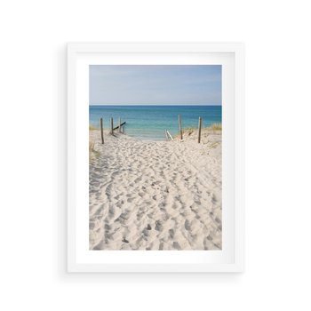 Plakat w ramie 30x40 - Harmonia plażowego morza - plaża, morze - rama biała
