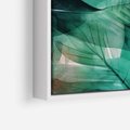 Obraz w ramie 50x70 - Zieleń Tropików - tropikalne zielone liście palmy, monstera - rama biała