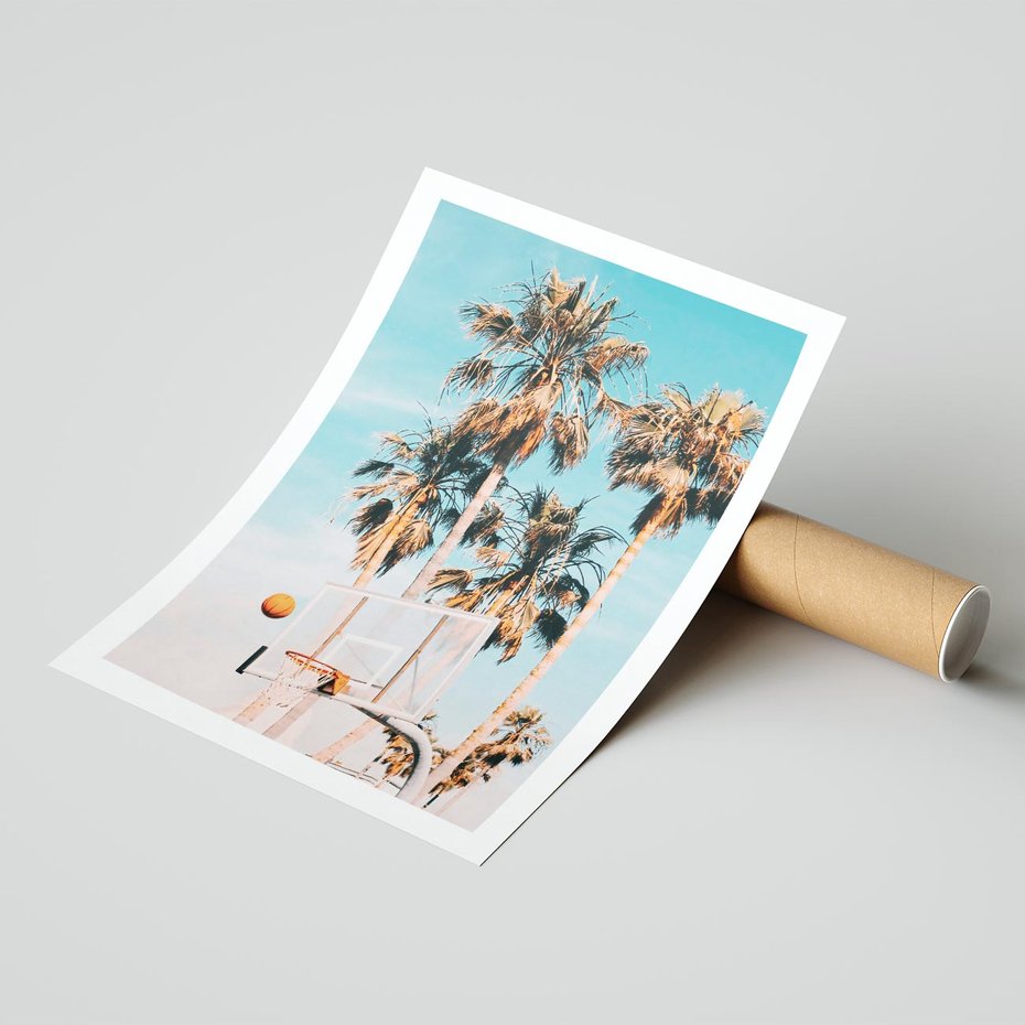 Plakat bez ramy 50x70 - Egzotyczna Koszykówka - palmy na tle nieba, koszykówka