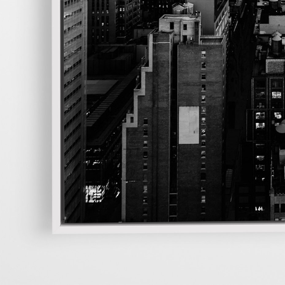 Obraz w ramie 50x70 - Wibracje Miejskiego Życia - miasto, wieżowce - rama biała