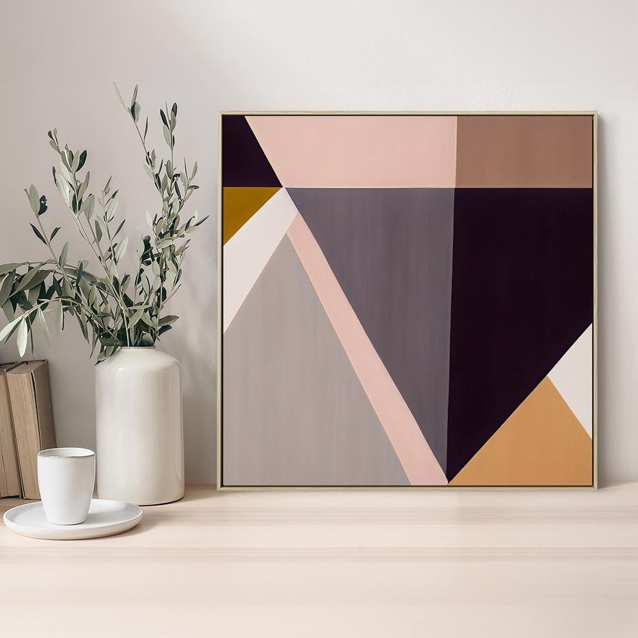 Obraz w ramie 50x50 - Trójkąty Wnętrz - abstrakcja, geometryczne kształty - rama drewno