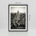 Plakat w ramie 50x70 - Dusza wielkiego miasta - Manhattan, Nowy Jork - rama czarna
