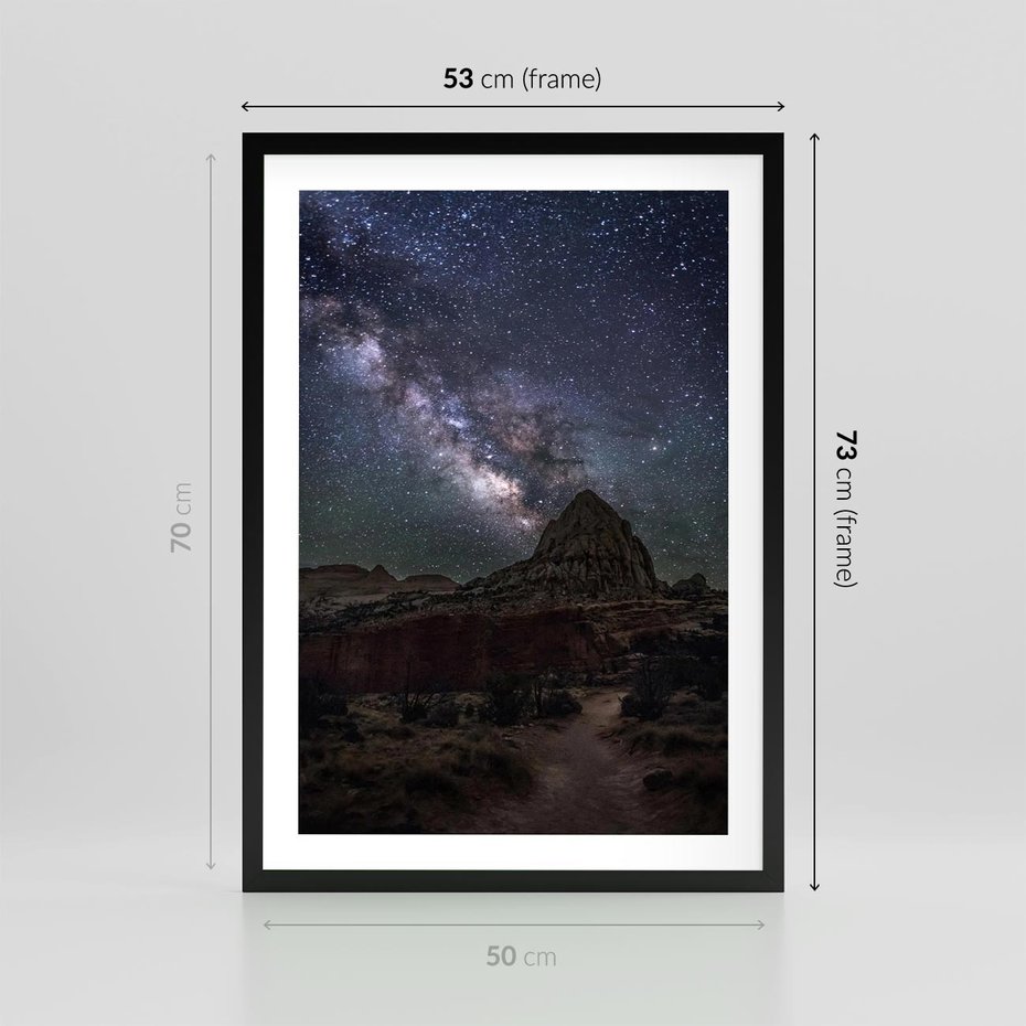 Plakat w ramie 50x70 - Gwiaździsta Noc na Pustyni - noc na pustyni, gwiździste niebo - rama czarna