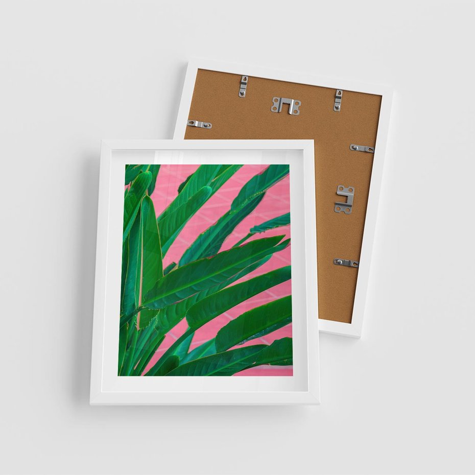 Plakat w ramie 40x50 - Odezwij się do przeszłości - liście, retro - rama biała