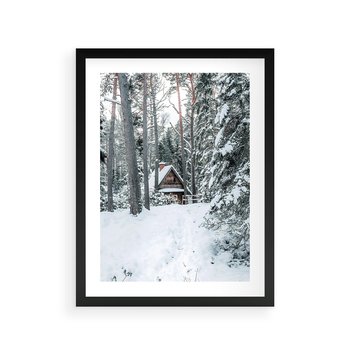 Plakat w ramie 40x50 - Spokój Zimowej Przygody w Lesie - domek w górach w lesie, zima - rama czarna