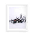 Plakat w ramie 40x50 - Zimowy Azyl: Domek w Górach - domek w górach, śnieg - rama biała