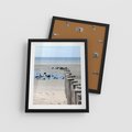 Plakat w ramie 40x50 - Fale na falochronie nad morzem - morze, falochron - rama czarna