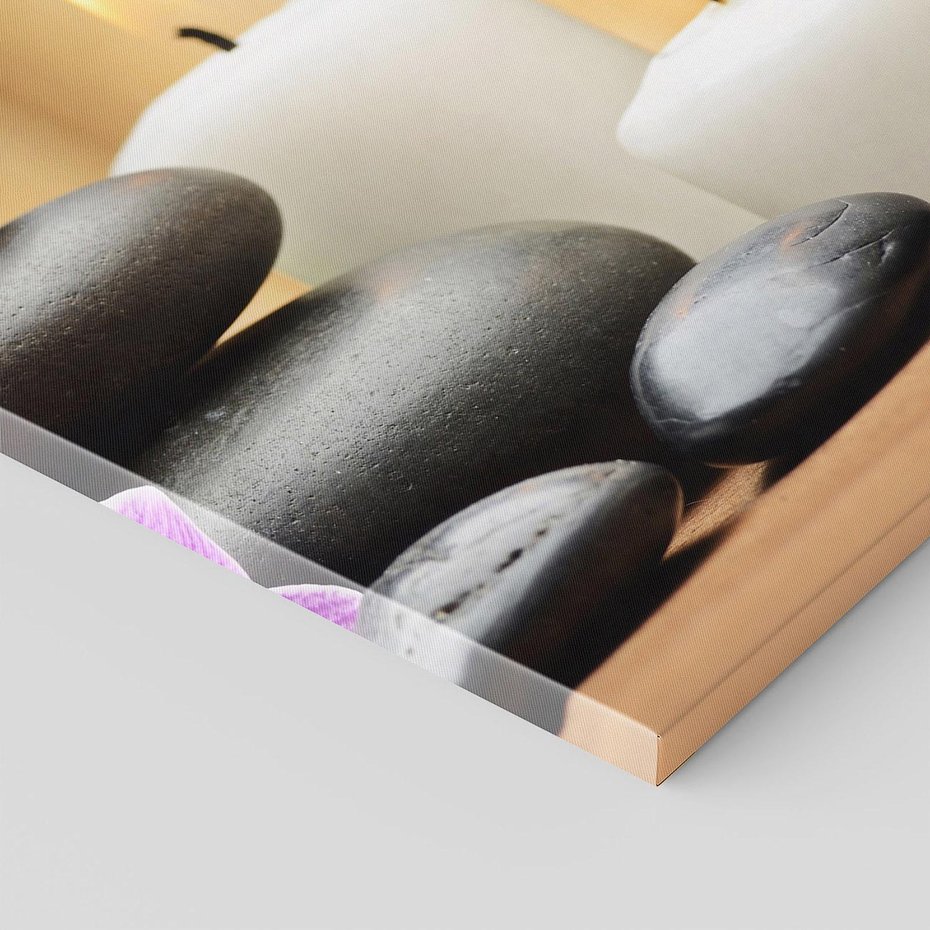 Obraz na płótnie 80x120 - Spokojny zakątek SPA z bambusem i kamieniami - bambus, kamienie