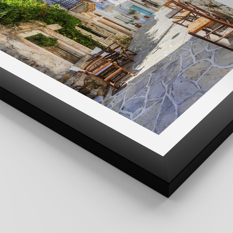 Plakat w ramie 30x40 - Magiczny Spacer - uliczka, perspektywa - rama czarna