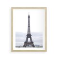Plakat w ramie 40x50 - Eiffla w mglistym świetle - Eiffla, Paryż - rama drewno