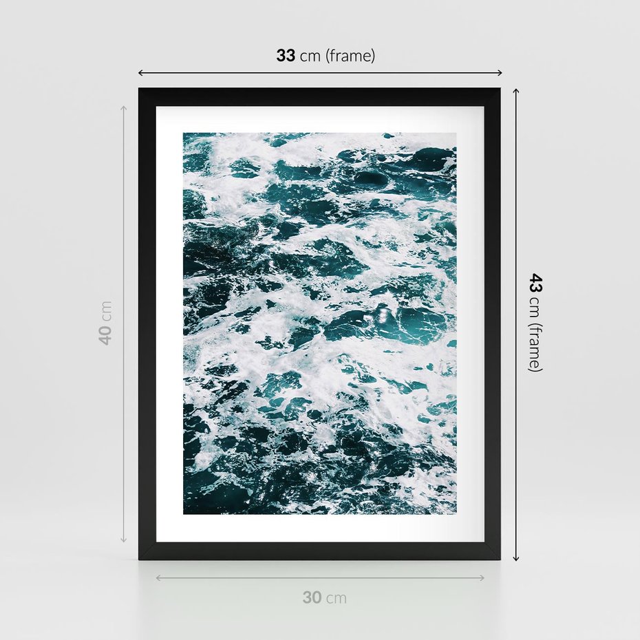 Plakat w ramie 30x40 - Potęga Natury: Wzburzone Fale Oceanu - wzburzone fale oceanu - rama czarna