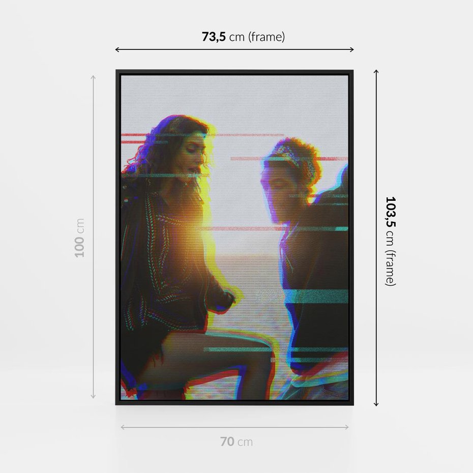 Obraz w ramie 70x100 - Taniec tęsknot - zdjęcie w stylu retro, dodane kolorowe akcenty - rama czarna
