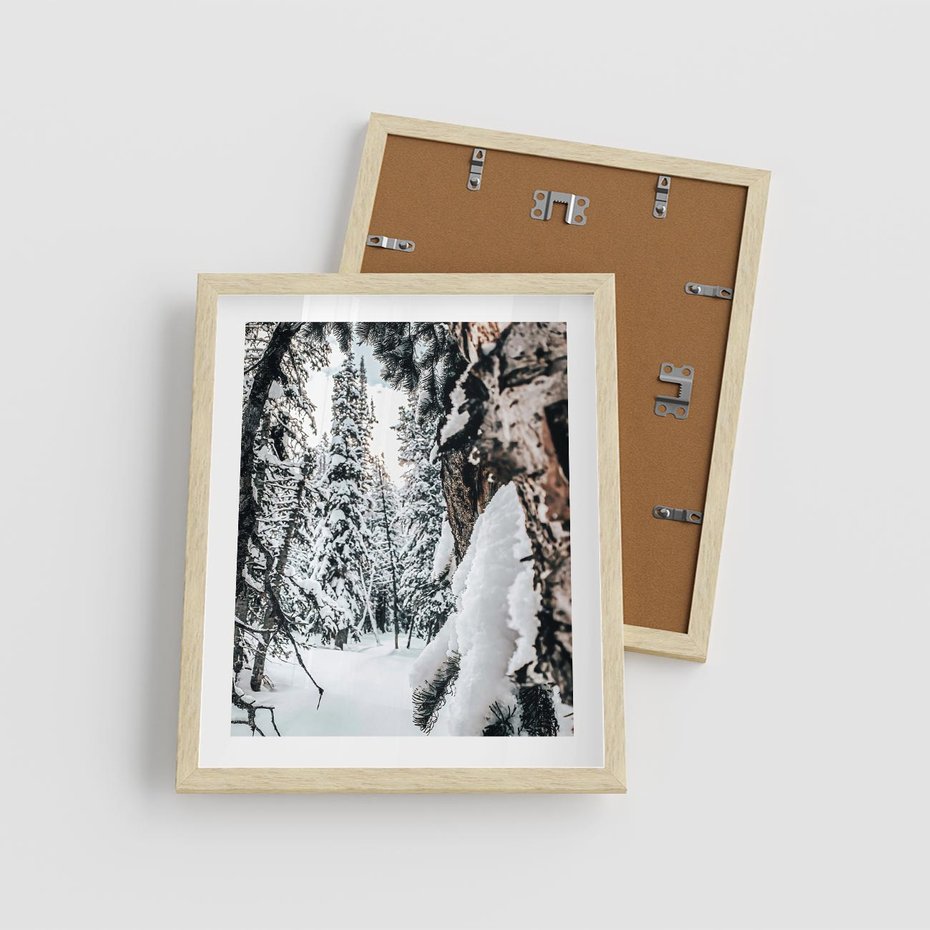Plakat w ramie 40x50 - Drzewa pod Śniegiem - zima las, drzewa pod śniegiem - rama drewno