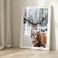 Plakat bez ramy 50x70 - Jeleń na Zdjęciu pod Śniegiem - jeleń, zima