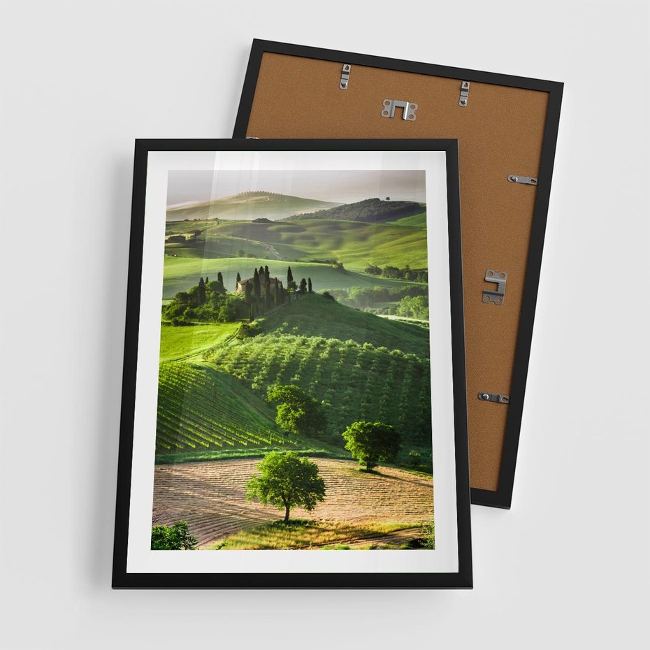 Plakat w ramie 50x70 - Prowansja: malownicze winnice w kraju Włoch - Prowansja, Włochy - rama czarna