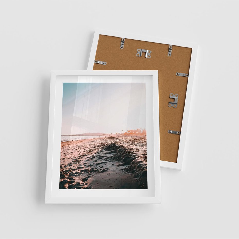 Plakat w ramie 40x50 - Błogie Chwile na Plaży - plaża, zachód słońca wakacje - rama biała