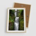 Plakat w ramie 50x70 - Siła i Urok Natury - wodospad, las - rama drewno