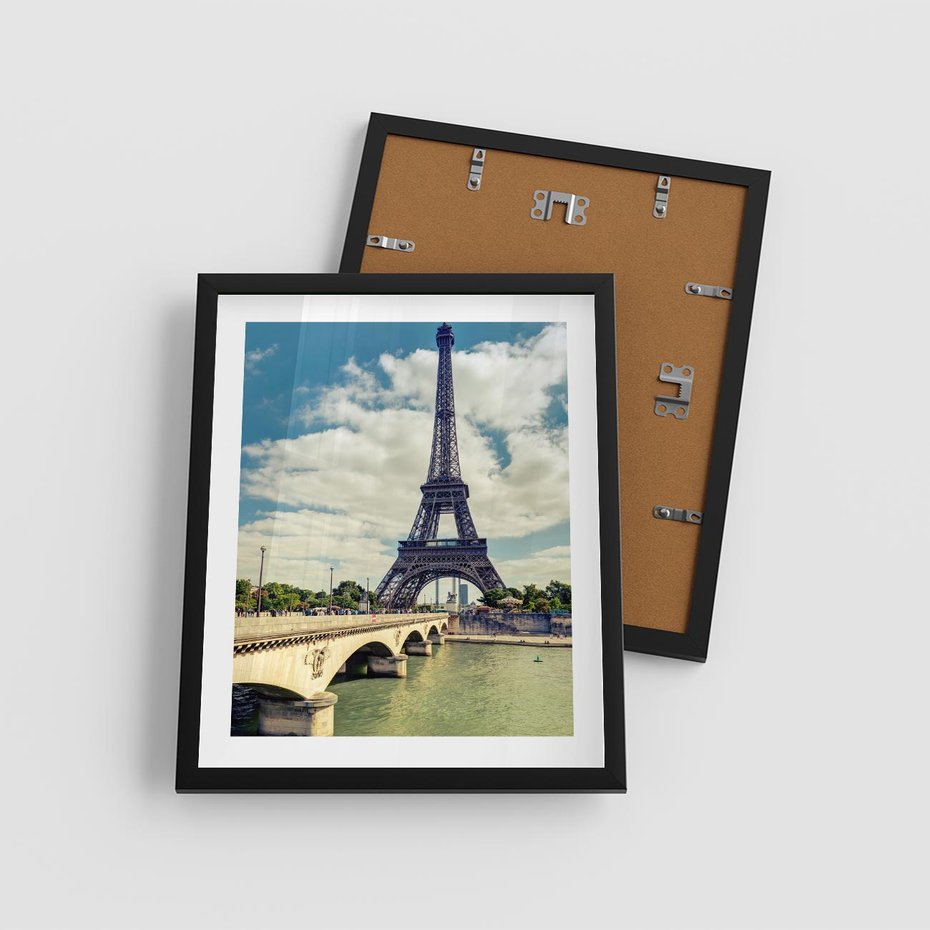 Plakat w ramie 40x50 - Wieża Eiffla - Ikona Paryża - wieża, Eiffla - rama czarna