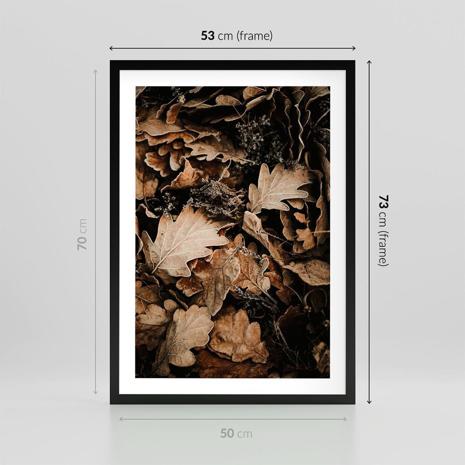 Plakat w ramie 50x70 - Jesienna Melodia: Liście i Szyszki - suche liście, szyszki - rama czarna
