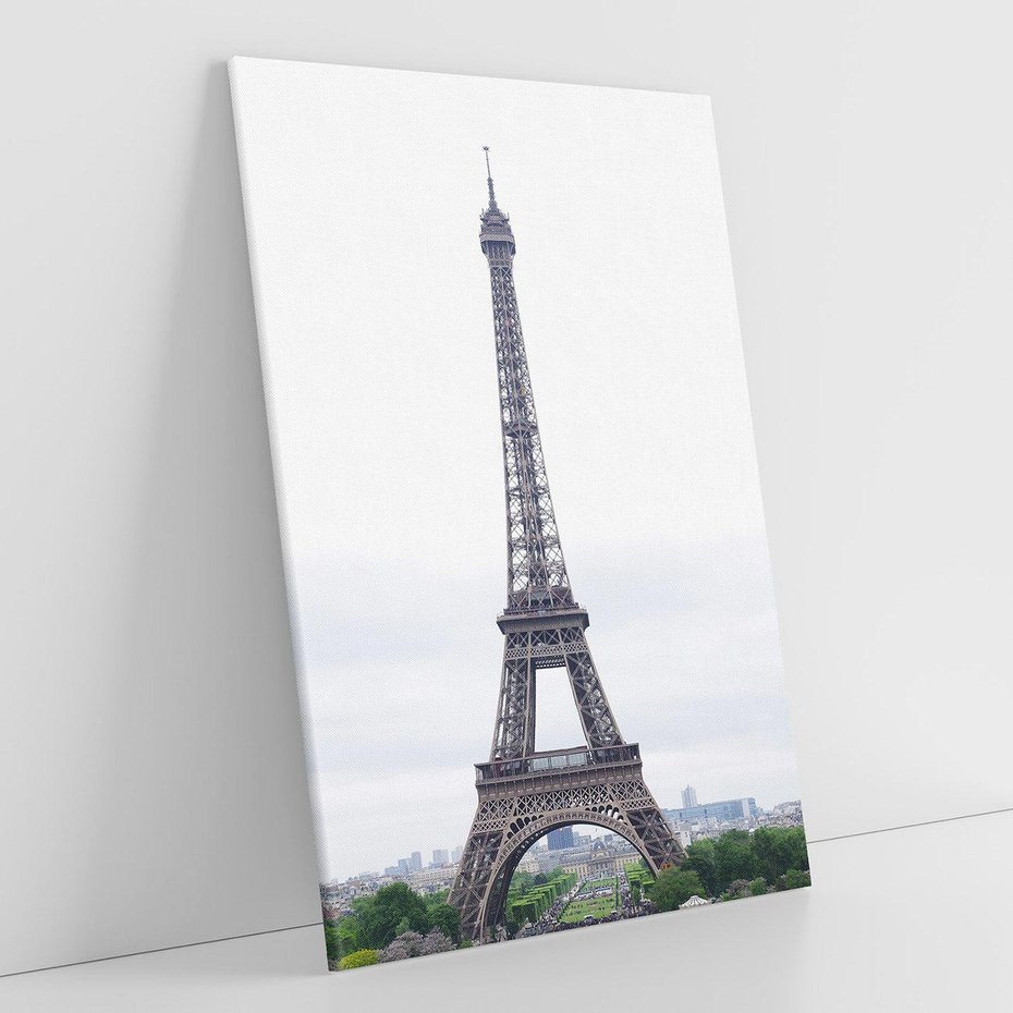 Obraz na płótnie 80x120 - Eiffla w mglistym świetle - Eiffla, Paryż