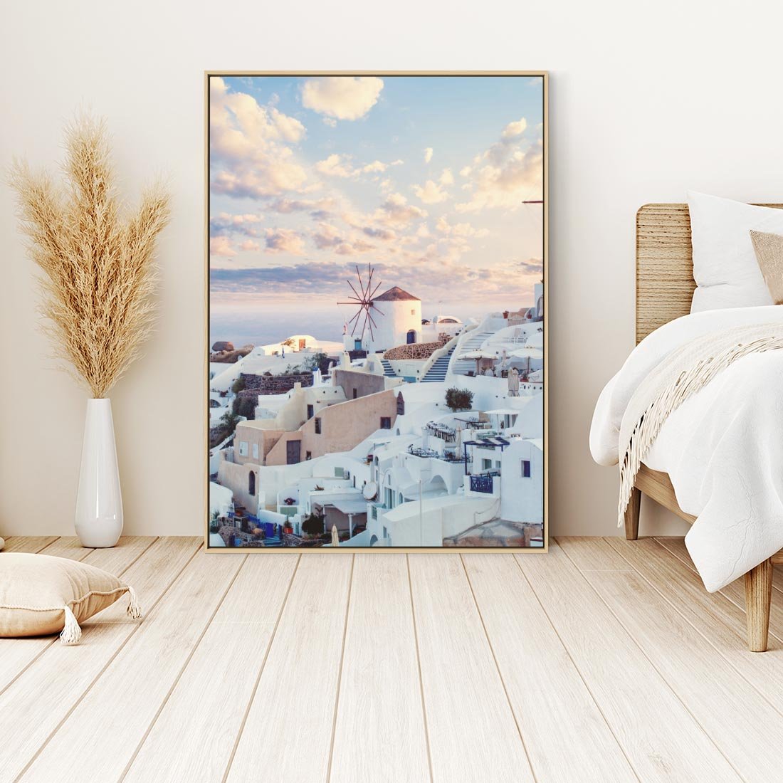 Obraz w ramie 50x70 - Biel ponad Błękitem - Santorini, białe budynki - rama drewno