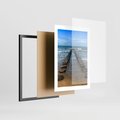 Plakat w ramie 30x40 - Falochron na brzegu morza - falochron, morze - rama czarna