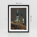 Plakat w ramie 30x40 - Miasto rozświetlone nocnym blaskiem - miasto, nocą - rama czarna