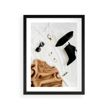 Plakat w ramie 40x50 - Styl i Klasyka - modowa fotografia, sweter - rama czarna