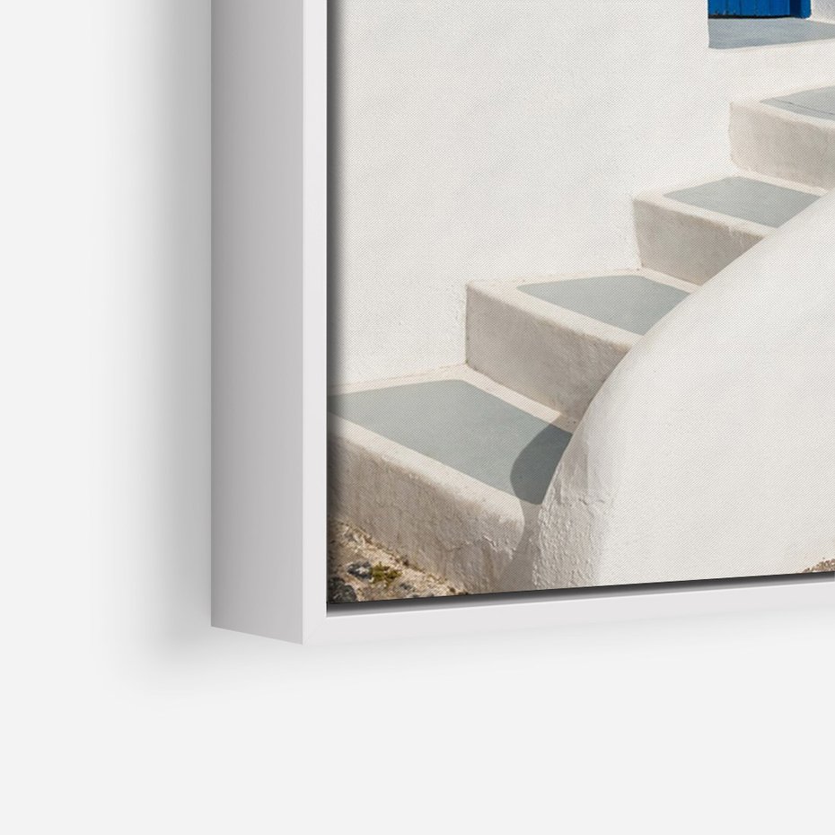 Obraz w ramie 80x120 - Powitanie Wyspy - Santorini, drzwi - rama biała