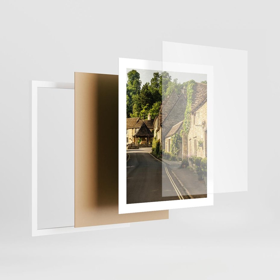 Plakat w ramie 40x50 - Magiczna podróż w głąb miasta - uliczka, perspektywa - rama biała