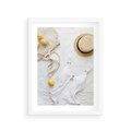 Plakat w ramie 30x40 - Moda na Wakacje: Cytrynowy Urok - kompozycja letnia, fashion - rama biała