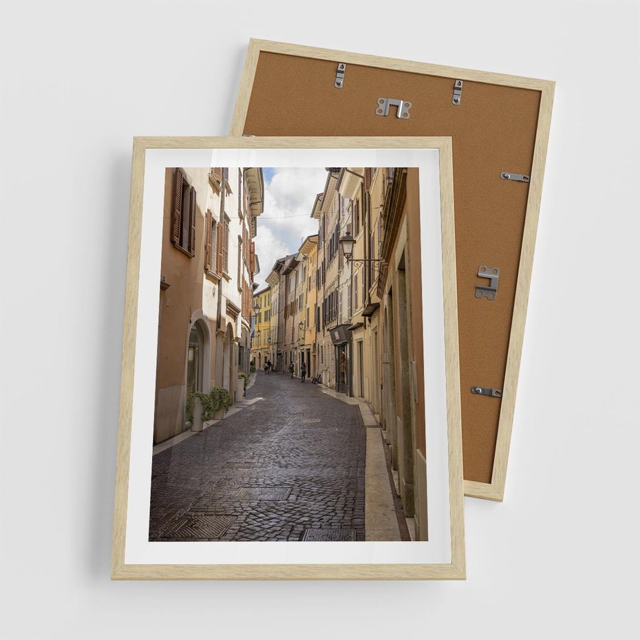 Plakat w ramie 50x70 - Magiczne widoki - uliczka, perspektywa - rama drewno