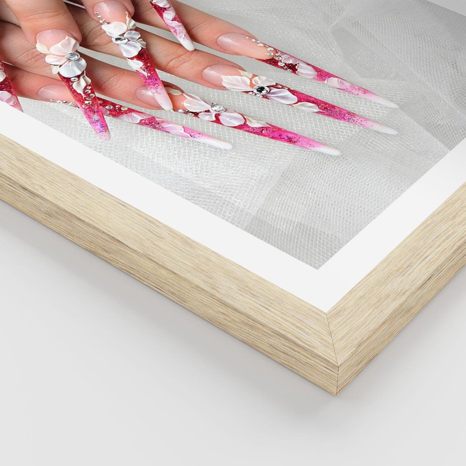 Plakat w ramie 40x50 - Paznokcie jak dzieło sztuki - paznokcie, manicure - rama drewno