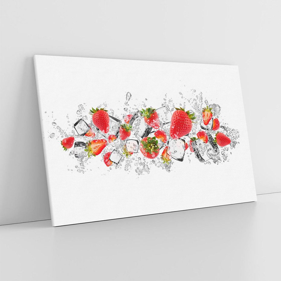 Obraz na płótnie 100x70 - Oaza świeżości: truskawki w wodzie - truskawki, woda