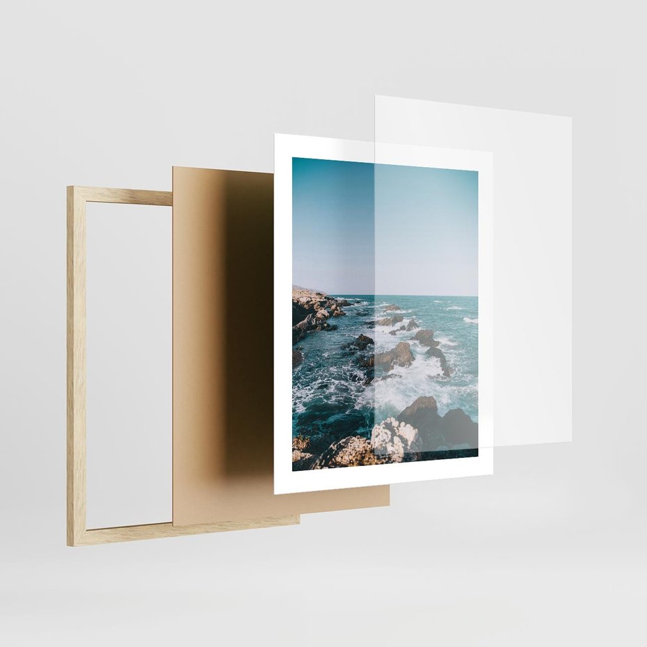 Plakat w ramie 40x50 - Dramatyczna Sceneria: Fale i Skały nad Morzem - morze, fale - rama drewno