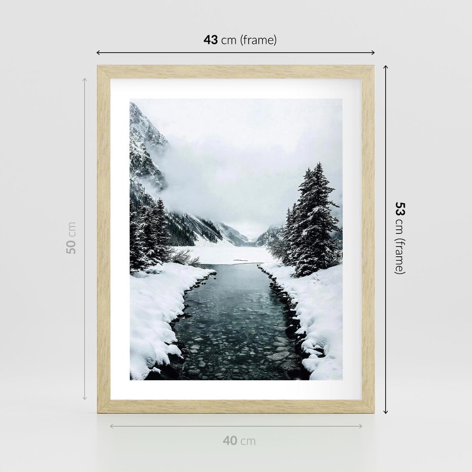 Plakat w ramie 40x50 - Zimowa Przyroda: Rzeka, Góry i Śnieg - zima, rzeka - rama drewno