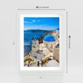 Plakat w ramie 30x40 - Urokliwy widok na Santorini - Santorini, widok - rama biała