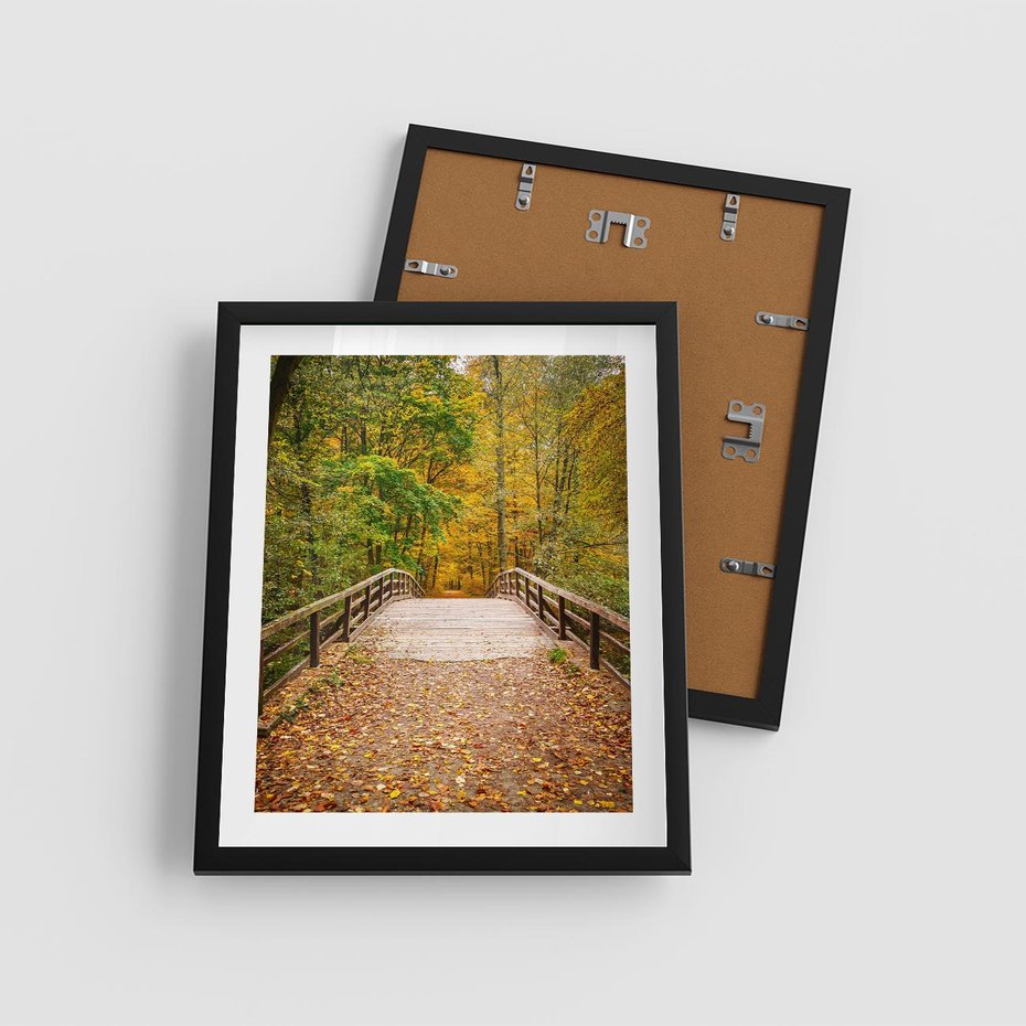 Plakat w ramie 40x50 - Spacer Ścieżką w Las - ścieżka, spacer - rama czarna