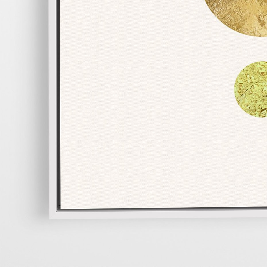 Obraz w ramie 70x100 - Harmonijne Odbicia - geometryczne złote kształty, tekstura - rama biała